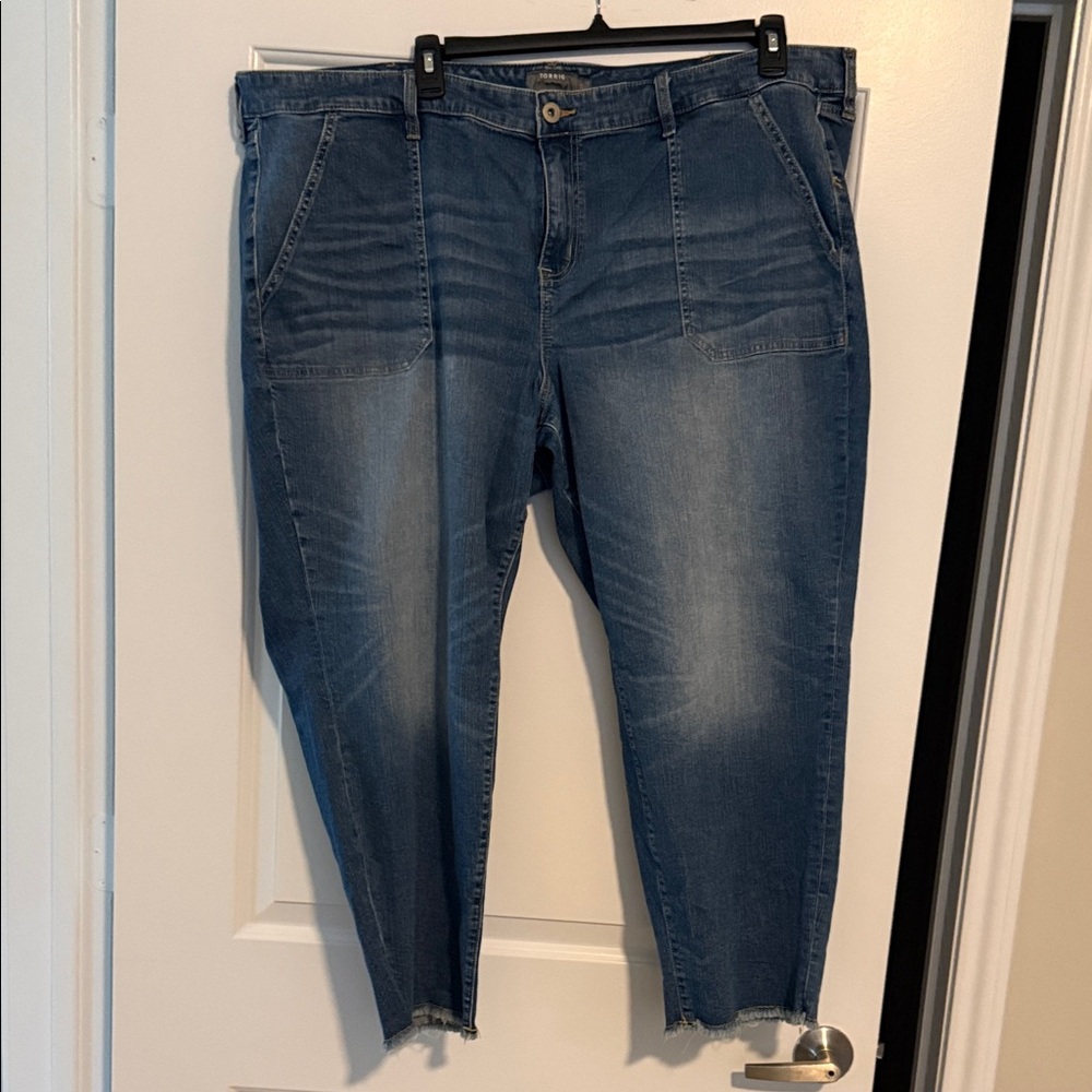 NWOT Women's Blue Denim Jeans